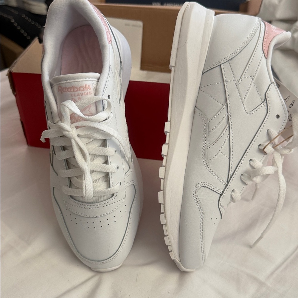 Reebok Women's White and Pink Sneakers